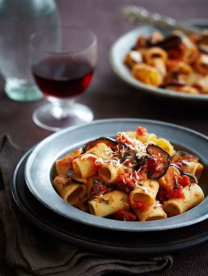  Pasta alla Norma! En festlig upplevelse av sötma och sälta från Catania på Sicilien